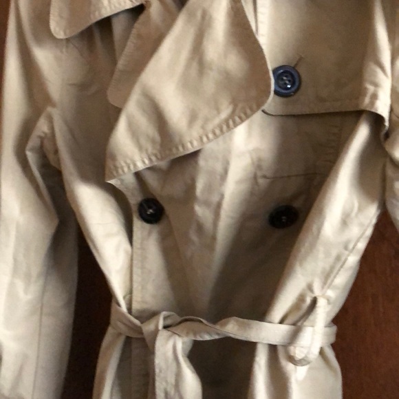 Tan jacket - Picture 3 of 4